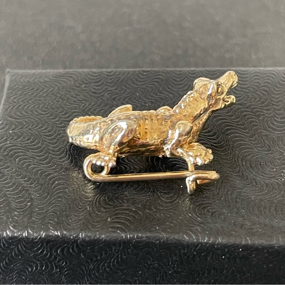 *SOLD* Rare Vintage Gold Vermeil Alligator Crocodile Lizard Reptile Brooch Pin - Picture 7 of 14